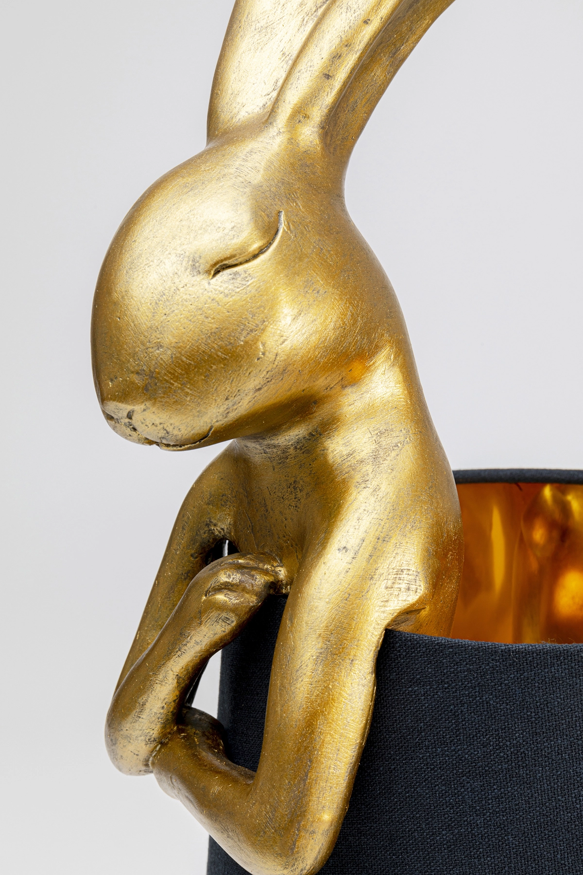 Kare Design Animal Rabbit Pupu Pöytävalaisin, Pupulamppu, Kulta/musta 68cm 11 Kare Design Animal Rabbit Pupu Pöytävalaisin, Pupulamppu, Kulta/musta 68cm - Image 9