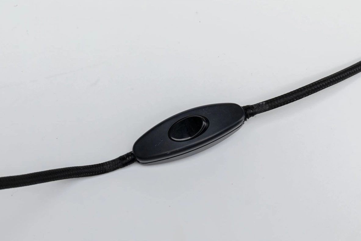 Kare Design Loungy Pöytävalaisin, Kulta 38cm 7 Kare Design Loungy Pöytävalaisin, Kulta 38cm - Image 5